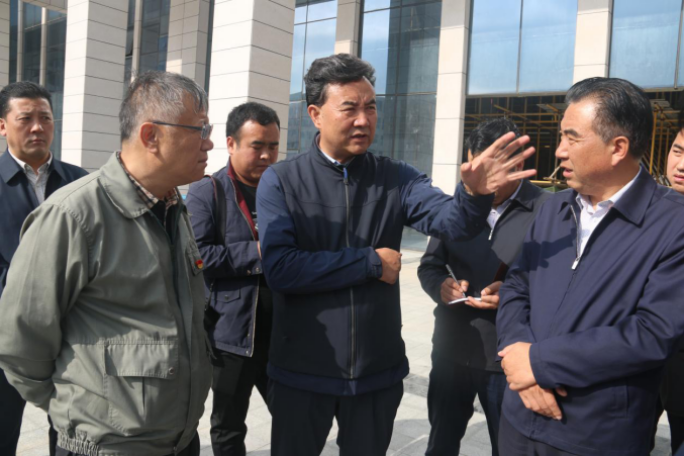 省人大常委會(huì)副主任、海東市委書記鳥成云專題調(diào)研曹家堡保稅物流園