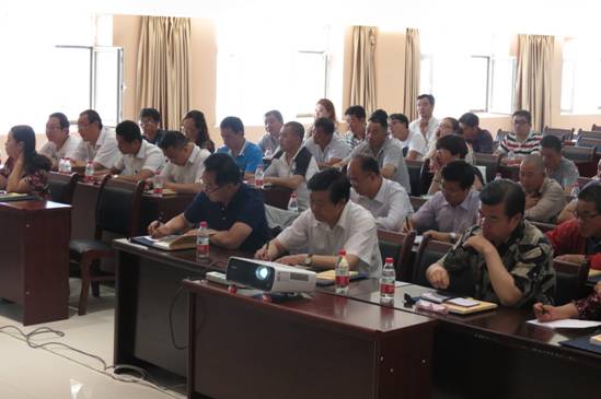 加強(qiáng)業(yè)務(wù)培訓(xùn)，提升工作能力